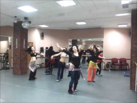 RUWAIDA with students - video from class - TABLA SEMSEM