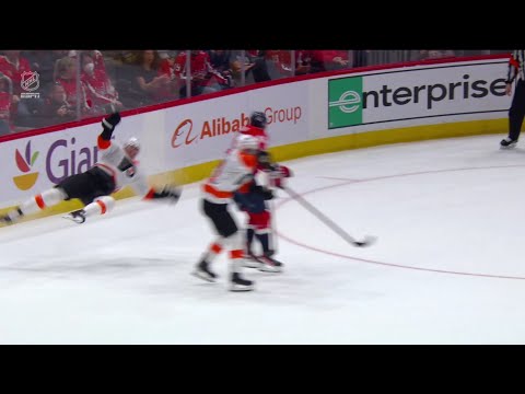 Kevin Connauton misses hit on Martin Fehervary