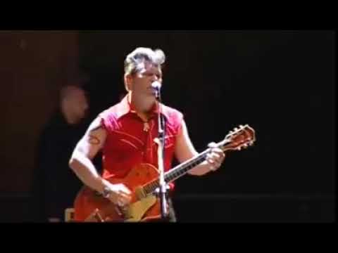 Should I stay or should I go ( Clash).               Max Panconi RnR Trio live at Pistoia Blues