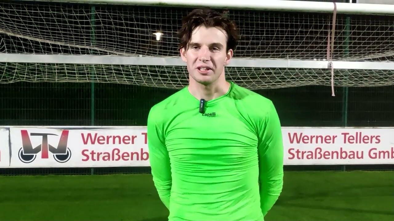  Jonas Rifisch – Torwart 1. FC Düren – nach 25 Sekunden bereits eine Überraschung erlebt 
