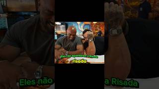 Cariani comendo frutos do mar! 🤣#renatocariani #juliobalestrin