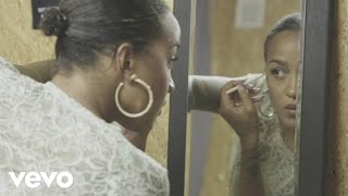 Barbara Moleko - Tag Min Hånd