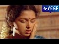 Kaval Nilayam Movie Gouthami Trapped Scene