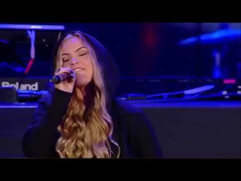 Rádio Cristal de Goiânia -  Alan Walker - ft Torine Michelle - Faded LIVE Wind Music Awards 2016