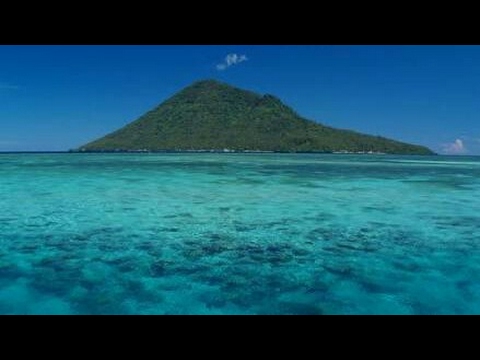 Gideon Tengker Manado Tua 