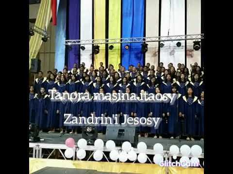 Zandrin'i Jesosy. Tanora Masina Itaosy