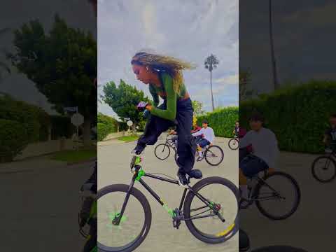 SHE COULDN'T DO THIS BIKE TRICK! #shorts #bikelife #wheelie