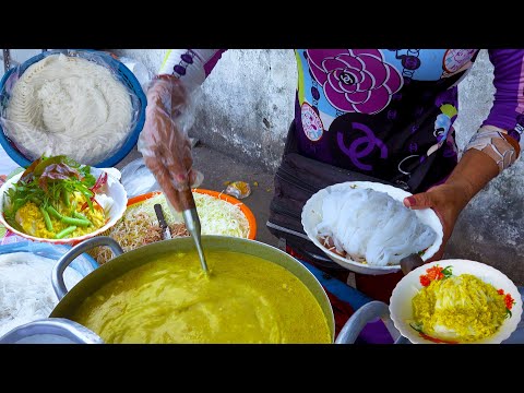 Cambodian Popular Food - Nom Banhjok - $0.75 For Each Bowl