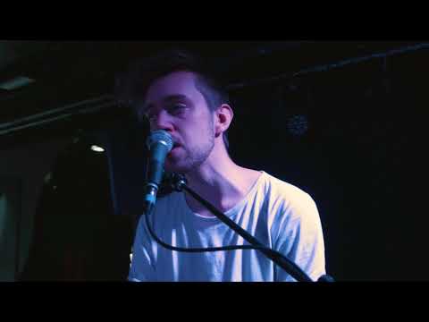 Kid Astray - Are You Here? (Live @ Toothfairy & Musikkflekken)