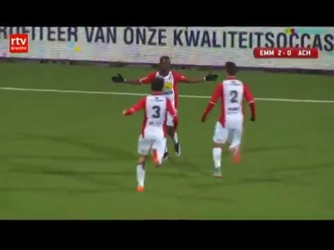 Raymond Gyasi schiet FC Emmen langs Achilles