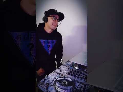 Embrujo de amor - Canela con letra