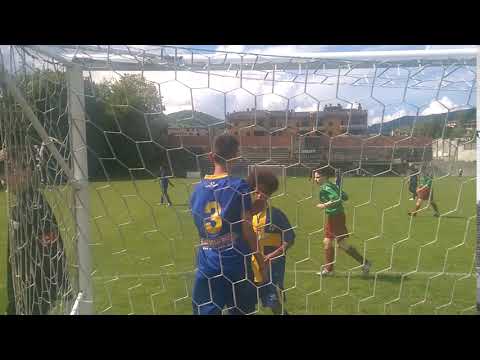 Esordienti, Campionato 9^ Gior. ~ Valtarese 2005-Parma 2006 "A", 4' st testa di Ramaj, fuori