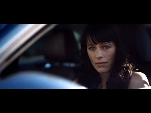 KIRSTY HAWKSHAW - MEETS TENISHIA - Subtitulos en Español - volandoconalas