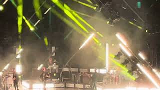 QUEENS OF THE STONE AGE - Battery Acid live @ Paris Accor Arena 07/11/2023