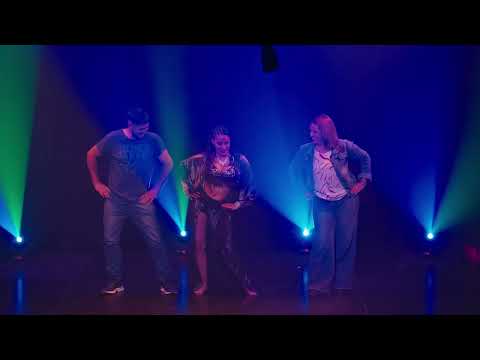 Bes bes 💋 Stefania Foss - Muestra anual MERAKI