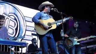 Tracy Byrd - Lifestyles of the Not So Rich and Famous (Houston 12.11.15) HD