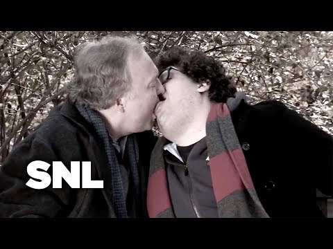 Jonah Hill Dating Andy's Dad - SNL Digital Short