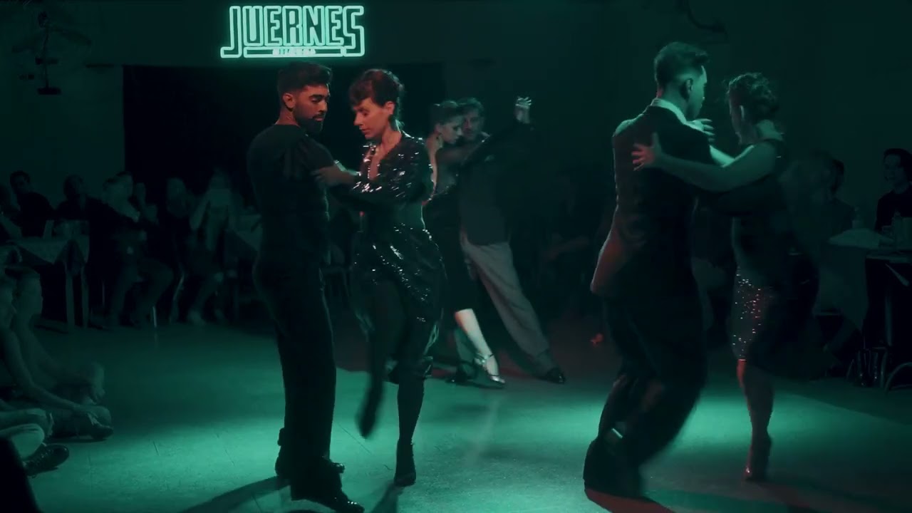 Fernando Carrasco y Jime Hoffner, Jonny Carvajal y Mara Oviedo, Diego Amorin y Cecilia Capello