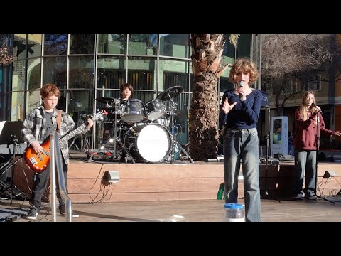 Dreams by @fleetwoodmac and the amazing @StevieNicks !! The Graystones' 3rd performance