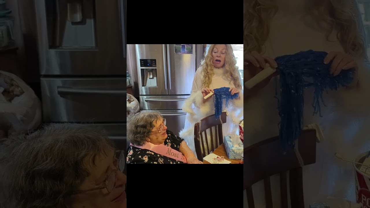 Promotional video thumbnail 2 for Louisville Singing Telegrams