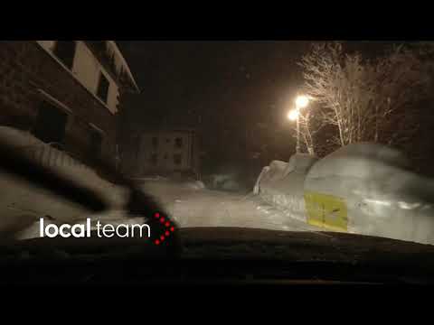 Abetone 2 gennaio, ore 23.00: riprende a nevicare intensamente