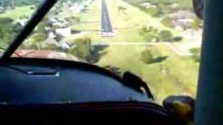 preview picture of video 'PA-22-160 Piper Tri-Pacer Landing at 0TX1'