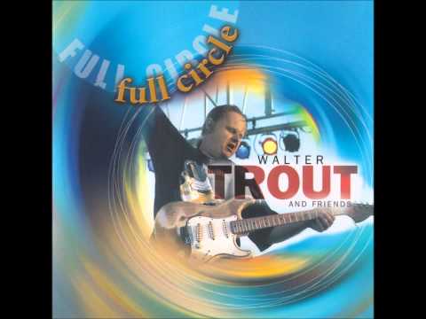Walter Trout --- Finis Tasby ----                 Can't Help Falling Apart