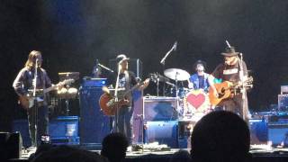 Neil Young & POTR 2016-09-18  Scranton PA "Hold Back The Tears"