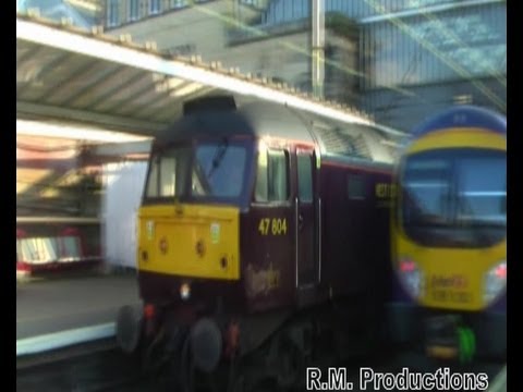 (HD) West Coast Railways' 47804 passes Preston 19/02/13