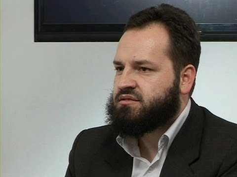 03 - Ngjarjet qe e percollen lindjen dhe rritjen e te Derguarit - Muhamed Dermaku