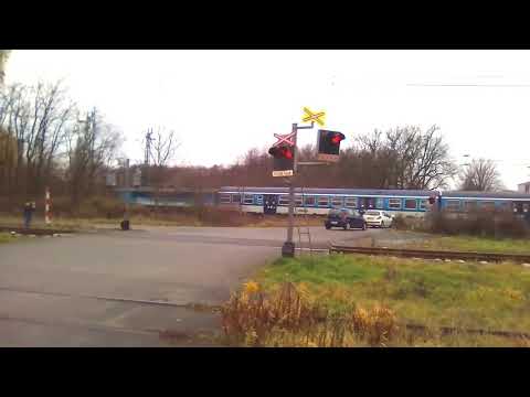 Železniční Přejezd P3002 Mělník Blata #1