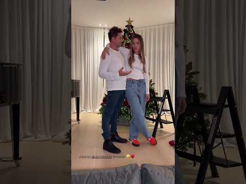 🎄David Bisbal CELEBRATES CHRISTMAS with his wife and daughters #operacióntriunfo #lavoz #antena3 ...
