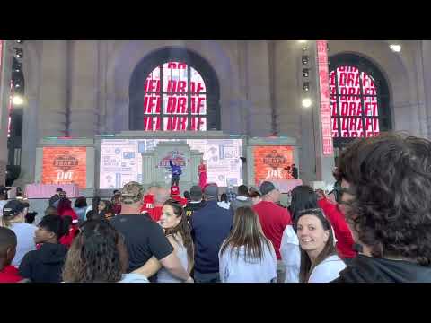 Bloom Baking Co, Jazzy B’s, Baba’s Pantry on stage for opening of NFL Draft Round 4