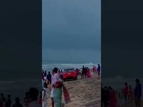 നാട്ടാരെ ഓടിവായോ🤯കടലിൽ ഓടുന്ന #jeep #trailhawk 🫠 ഒരു subscribe താടോ ചെങ്ങായിസ്❤️