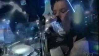 Garbage - You Look So Fine (Live at Musiqueplus 1998)