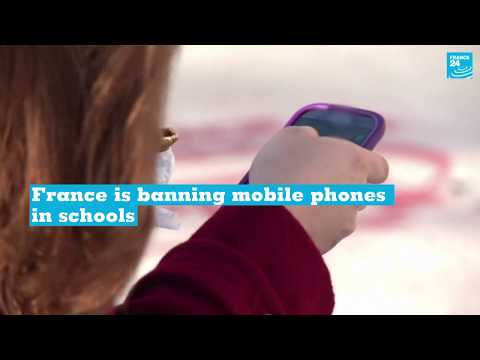 Emmanuel Macron to ban phones in French schools