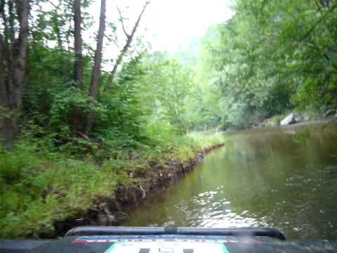 4x4- Samurajem kroz reku