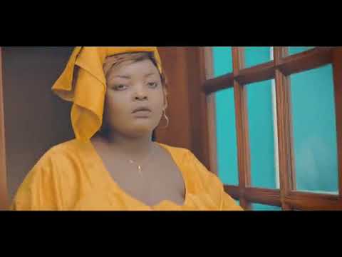 MINK'S Feat MONNY EKA DE PETIT PAYS