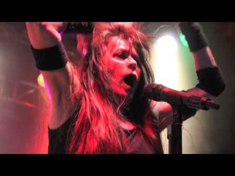 BLACK BONE SONG/Jutta Weinhold