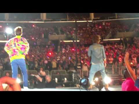 SHINee Get Down SMTown LA 100904