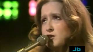 Bonnie Raitt - Love Me Like A Man (The Old Grey Whistle Test Show -1976)