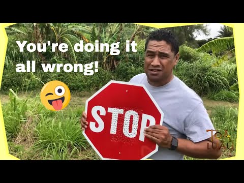 Faausi – Köstliches Taro-Brot in süßer Karamell-Kokos-Sauce.