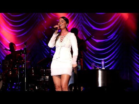 Nathan Carter On The Costa 2018 - Lisa McHugh - Why`d You Come In Looking Like That - Nine To 5