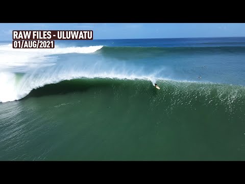 Crazy Air Drop at XXL Giant Uluwatu - RAWFILES - 01/AUG/2021 4k