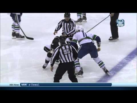 Ryan Kesler vs  Dustin Brown fight Vancouver Canucks vs LA Kings 1/13/14 NHL Hockey