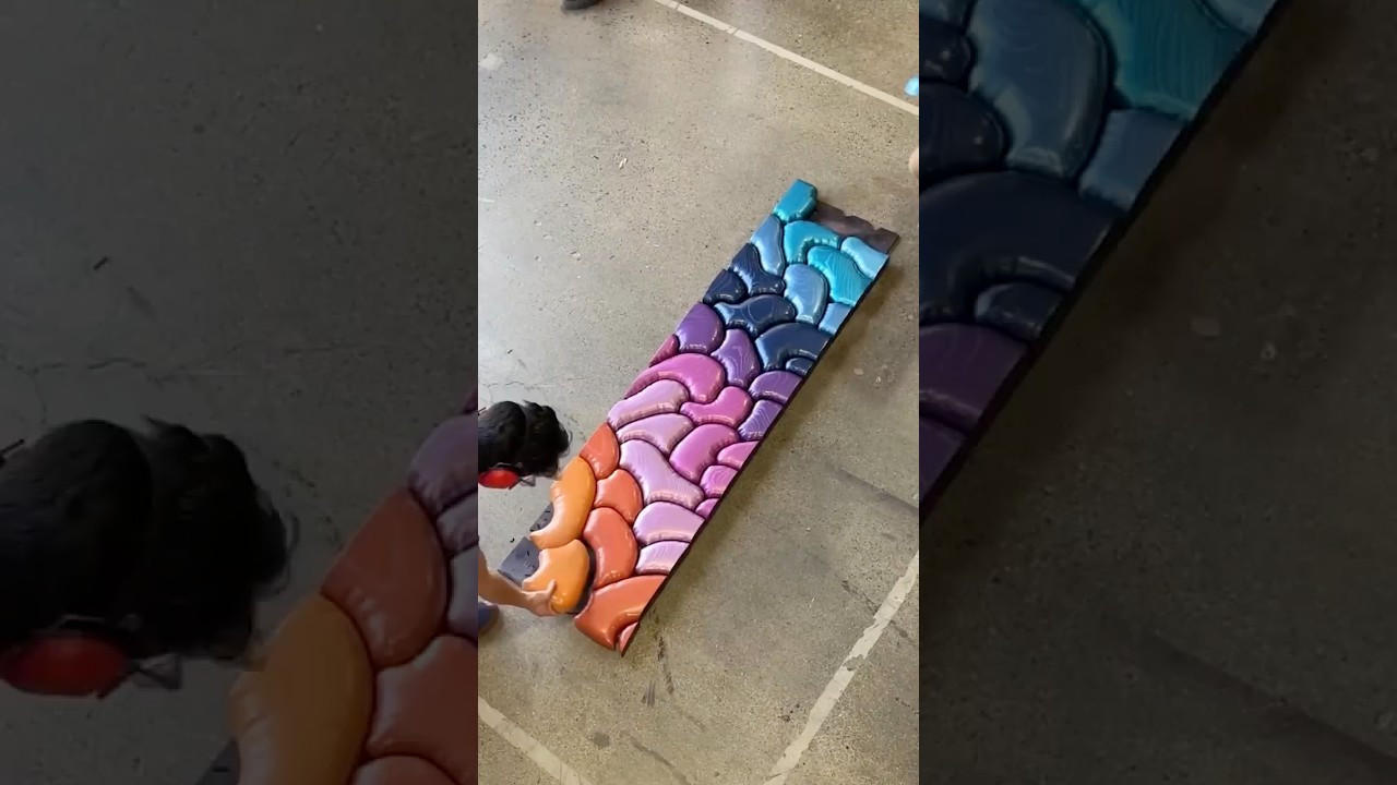 When wood becomes liquid. 🪾🔨🌊 Artist: Dan “Nuge” Nguyen #arthistory #artist