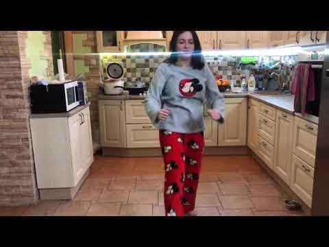 «Зарядка» Кузнецова Елизавета 104(1)