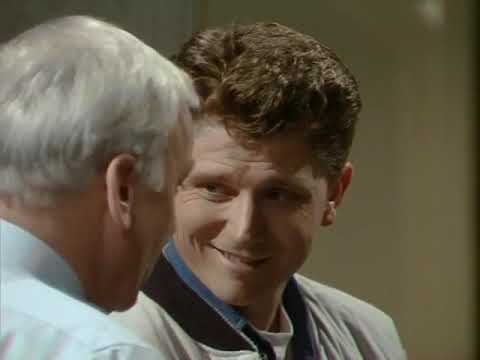 Home to Roost S04E07 Leaving