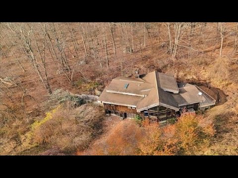 174 And 176 Pudding Street, Putnam Valley, NY Presented by Christine Rowley.