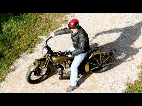 Indian 101 Scout (1929) │Aerial view and motorbike chase
